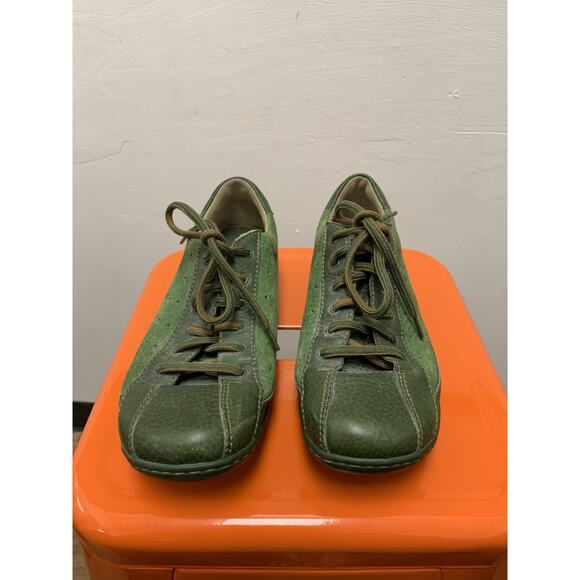 Børn Shoes - Born Womens Shoes Blue Tennis Shoes Size 40.5 9